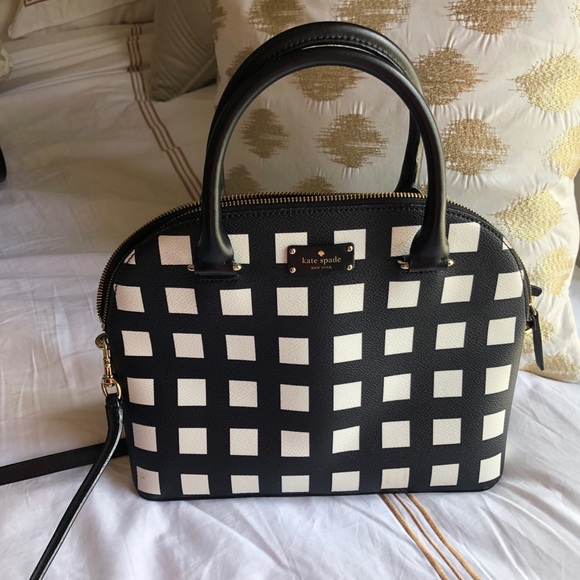 KATE SPADE PURSE - Picture 1 of 4